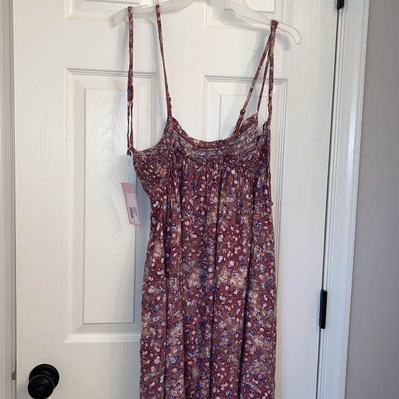 Floral sundress - Picture 4 of 8
